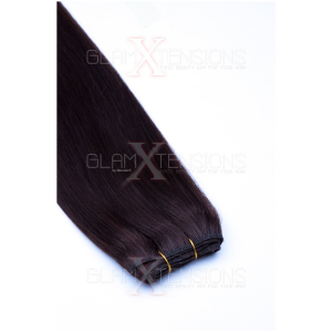 Dieses Bild zeigt die GlamXtensions Weft Extensions Haarverlängerung in der Farbe #02 Dunkelbraun in Großansicht. Die echthaar Tressen Extensions sind in vielen verschiedenen Farben erhältlich.
