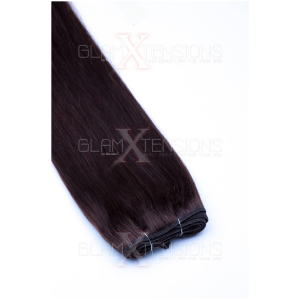 Dieses Bild zeigt die GlamXtensions Weft Extensions Haarverlängerung in der Farbe #04 Schokobraun in Großansicht. Die echthaar Tressen Extensions sind in vielen verschiedenen Farben erhältlich.
