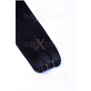 Dieses Bild zeigt die GlamXtensions Weft Extensions Haarverlängerung in der Farbe #1b Naturschwarz in Großansicht. Die echthaar Tressen Extensions sind in vielen verschiedenen Farben erhältlich.
