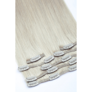 Dieses Bild zeigt die 7-teilige von GlamXtensions  zum Clip In Extension Haarverlängerung aus Remy Echthaaren mit 16 Clips in der Farbe #silver-silber in Großansicht 