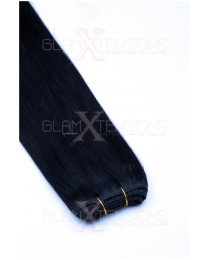 Dieses Bild zeigt die GlamXtensions Weft Extensions Haarverlängerung in der Farbe #01 Schwarz in Großansicht. Die echthaar Tressen Extensions sind in vielen verschiedenen Farben erhältlich.
