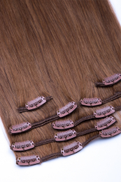 Dieses Bild zeigt die 7-teilige von GlamXtensions  zum Clip In Extension Haarverlängerung aus Remy Echthaaren mit 16 Clips in der Farbe #12 - Hellbraun in Großansicht.