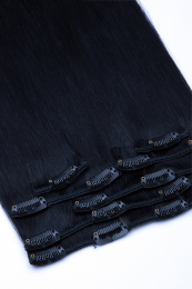 Dieses Bild zeigt die 7-teilige von GlamXtensions  zum Clip In Extension Haarverlängerung aus Remy Echthaaren mit 16 Clips in der Farbe #01 Schwarz in Großansicht 