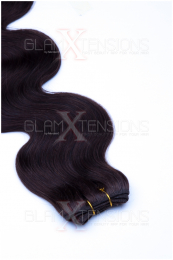 Dieses Bild zeigt die GlamXtensions Weft Extensions Haarverlängerung in der Farbe #02 Dunkelbraun in Großansicht. Die echthaar Tressen Extensions sind in vielen verschiedenen Farben erhältlich.
