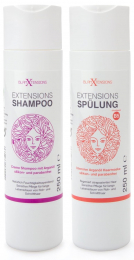 Das Keratin Balsam ist mit pflegenden Stoffen angereichert, verstärkt somit die Schutzschicht um die Haarsträhnen und sorgt für eine glänzende und ruhige Haaroberfläche.