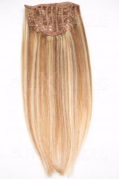 Dieses Bild zeigt die 1-teilige GlamXtensions Half-wig Extensions Haarverlängerung mit 10 Clips in der Farbe #27/613 Honigblond - Helllichtblond in Großansicht 
