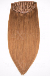 Dieses Bild zeigt die 1-teilige GlamXtensions Half-wig Extensions Haarverlängerung mit 10 Clips in der Farbe #27 Honigblond in Großansicht 
