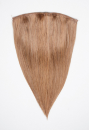 Dieses Bild zeigt die 1-teilige GlamXtensions Half-wig Extensions Haarverlängerung mit 10 Clips in der Farbe #14/17 Hazelblond - Dunkelashblond in Großansicht 
