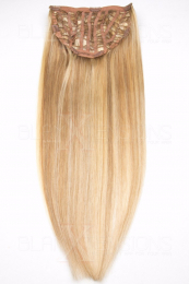 Dieses Bild zeigt die 1-teilige GlamXtensions Half-wig Extensions Haarverlängerung mit 10 Clips in der Farbe #18/613 Dunkelblond - Helllichtblond in Großansicht 
