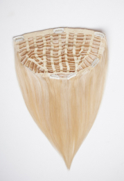 Dieses Bild zeigt die 1-teilige GlamXtensions Half-wig Extensions Haarverlängerung mit 10 Clips in der Farbe #24/60 Blond - Weißblond  in Großansicht 
